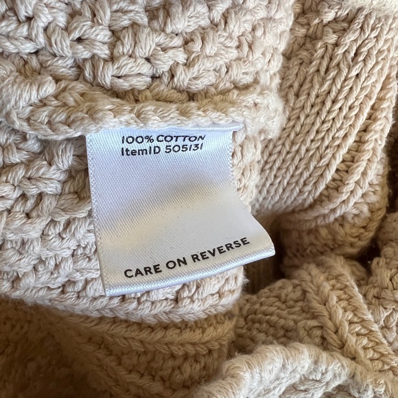 L.L. Bean Signature Vintage Cable Knit Cream 100% Cotton Fisherman’s Sweater - Picture 10 of 12